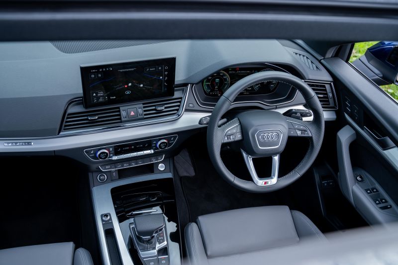 2023 Audi Q5 55 TFSI e