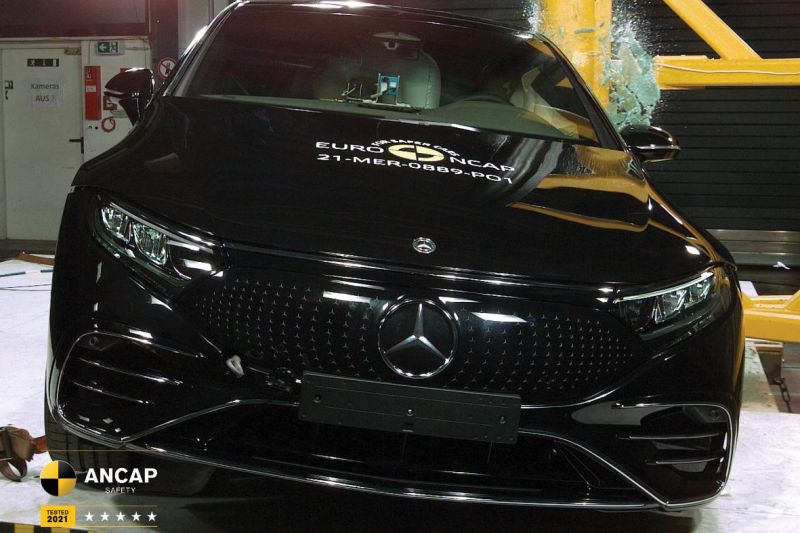 Mercedes-Benz EQS earns five-star ANCAP safety rating