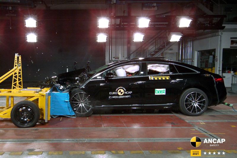 Mercedes-Benz EQS earns five-star ANCAP safety rating