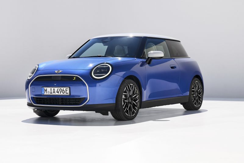 Say hello to the electric Mini Cooper JCW hot hatch