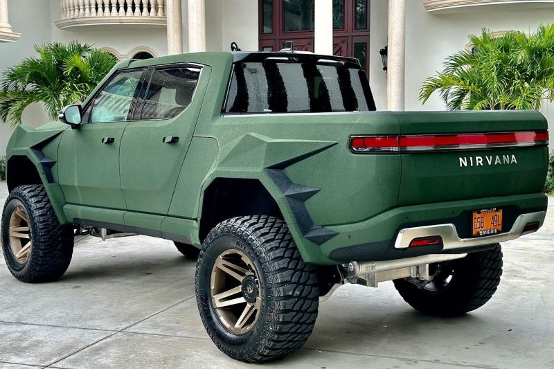 This Rivian R1T is ready for the last day on Earth