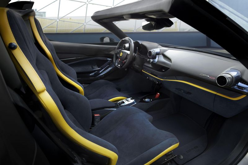 Ferrari SP-8: Bespoke topless roadster revealed