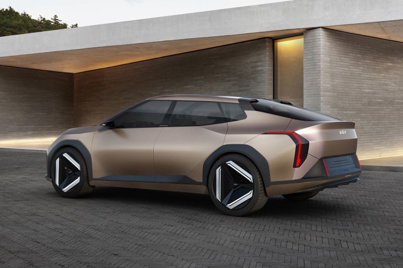 Kia présente une nouvelle berline électrique et des concepts de petits SUV