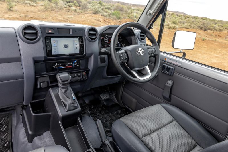 2024 Toyota LandCruiser 70 Series: Automatic four-cylinder driven