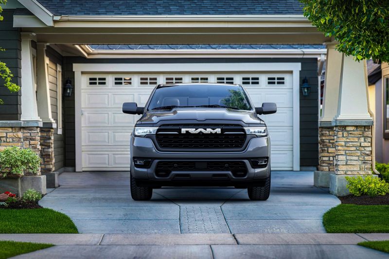 Ram offers best of both worlds with range-extender 1500 Ramcharger