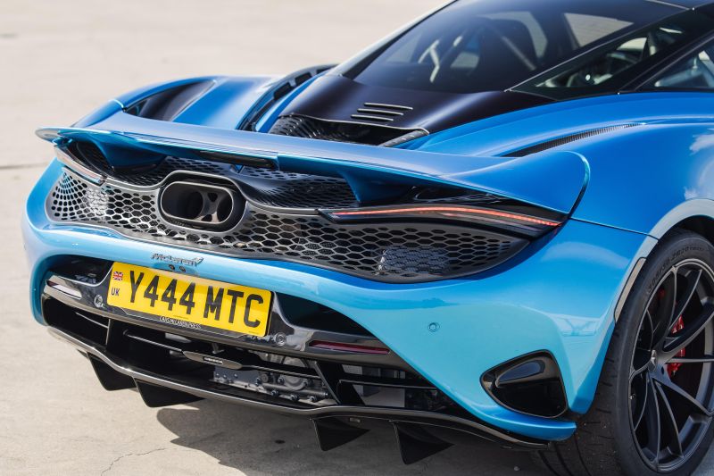 2025 McLaren 750S