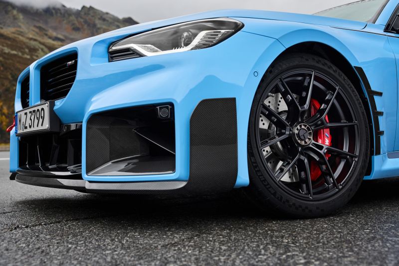 BMW adds race-inspired centre lock wheels to M catalogue