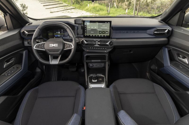 Dacia Duster gains macho styling, hybrid drivetrains
