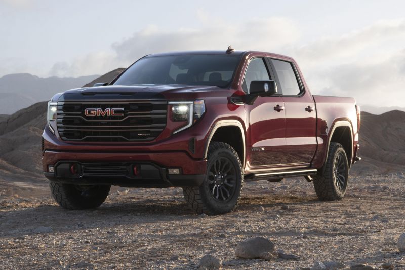 GM giving American pickup icons plug-in hybrid power - report