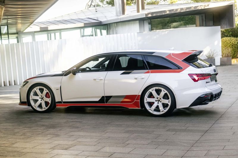 Performance wagons "definitely" have a future - Audi