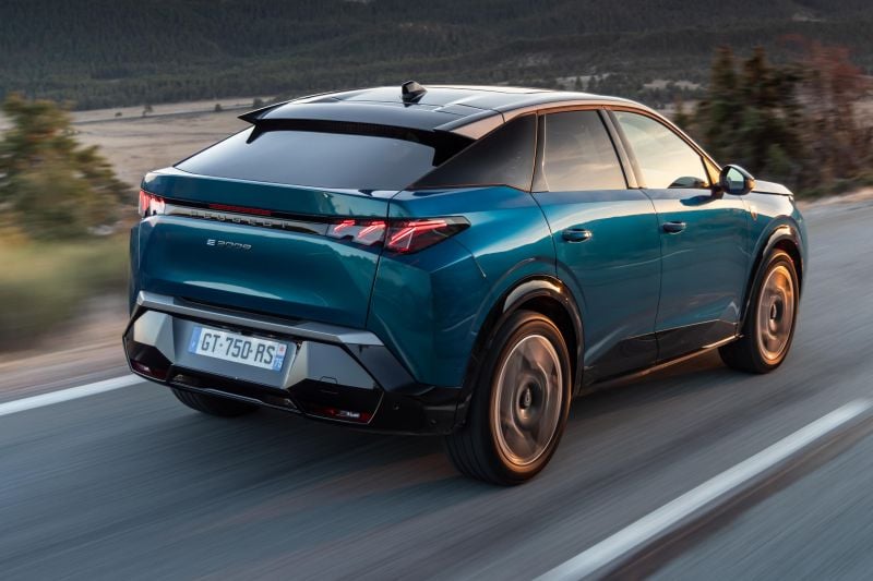 2025 Peugeot 3008 Hybrid