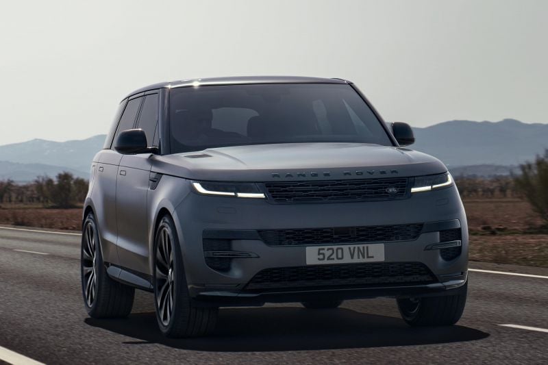 2025 Range Rover Sport adds new stealth option