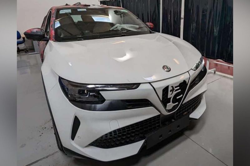 This is the unusual front end of the Alfa Romeo Milano