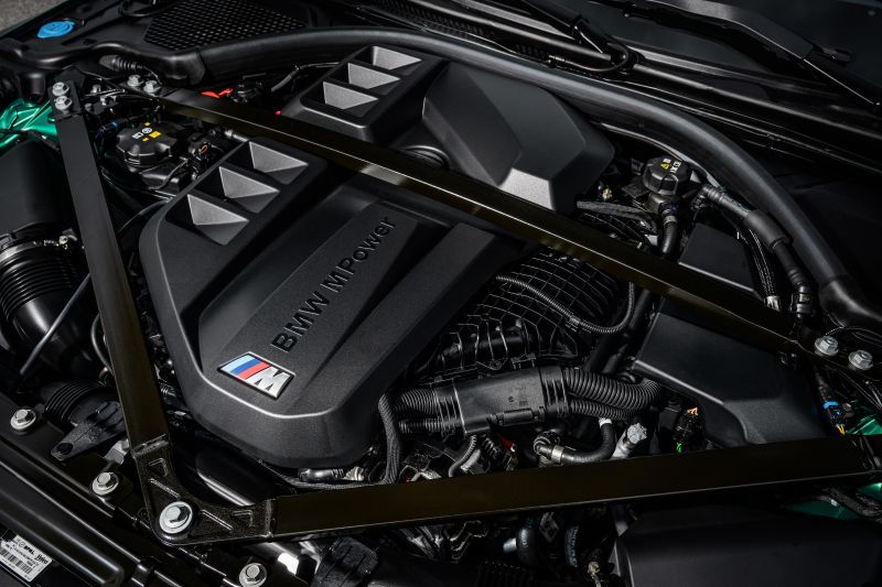 Prices for the BMW M4 CS 2025: More power, less weight for a hot coupe