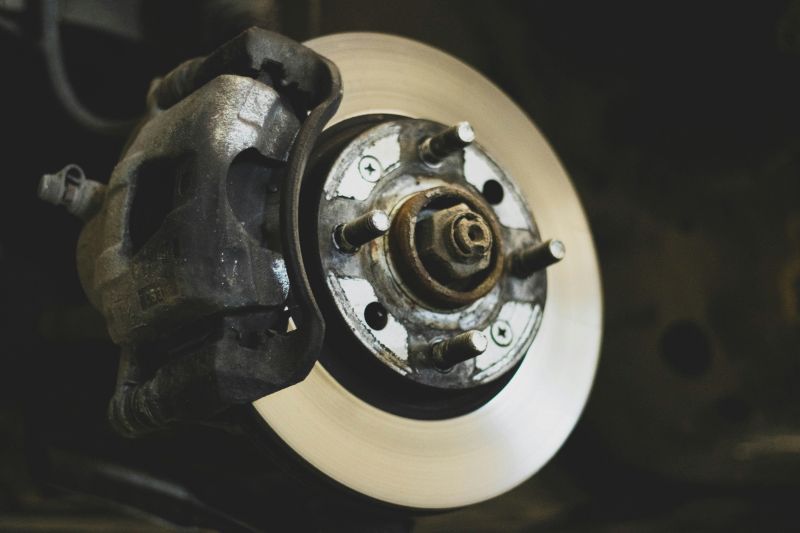 Is it illegal to drive with squeaky brakes?