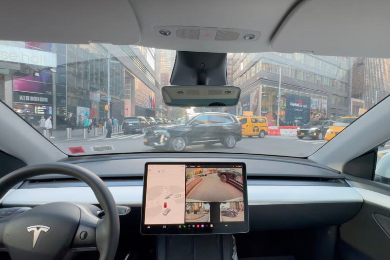 Watch Tesla's controversial Full Self-Driving take on New York traffic
