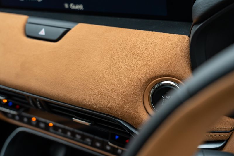 2025 Mazda CX-90 G50e Azami