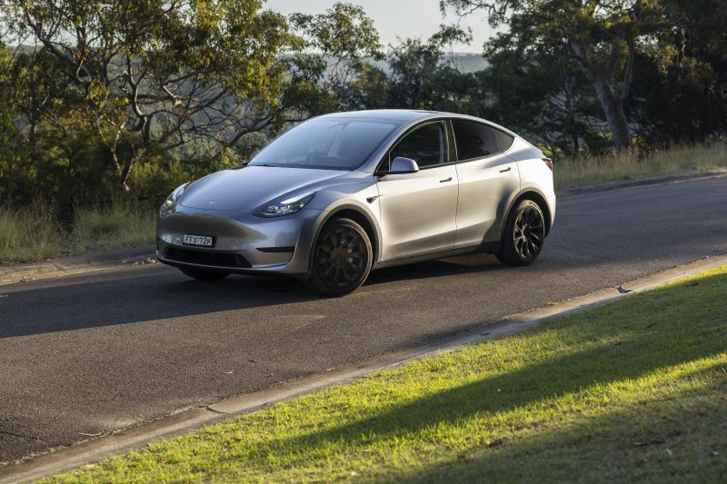 Tesla Australia records seventh straight month of sales decline