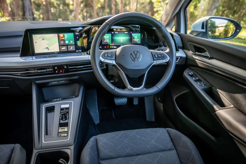 Cuộc sống của Volkswagen Golf 2024