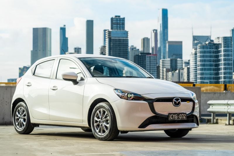 2024 Mazda 2 G15 Pure manual