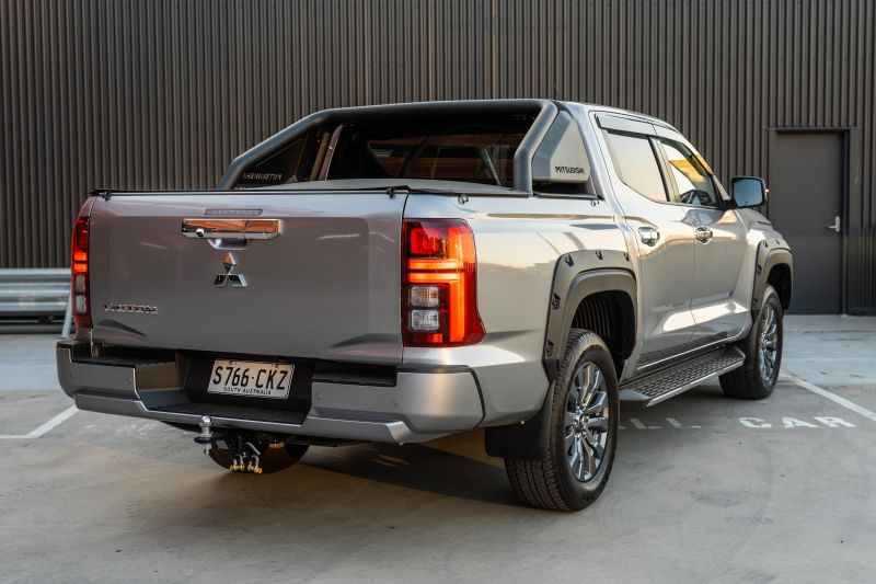 2024 Mitsubishi Triton GLS