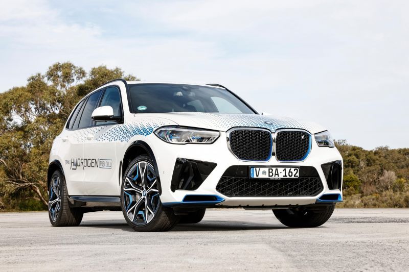 2024 BMW iX5 Hydrogen: Quick drive