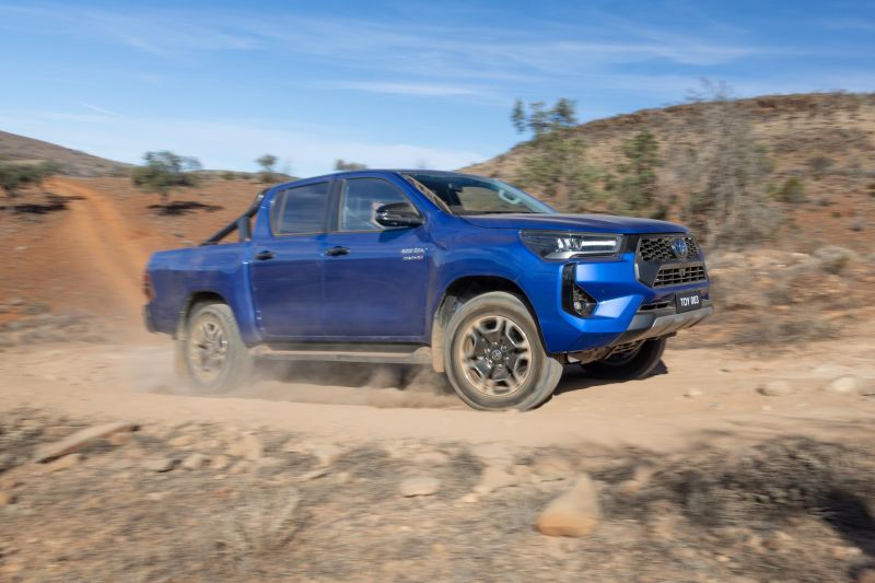 2024 Toyota HiLux SR5 V-Active