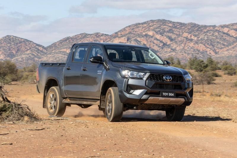 2024 Toyota HiLux SR5 V-Active