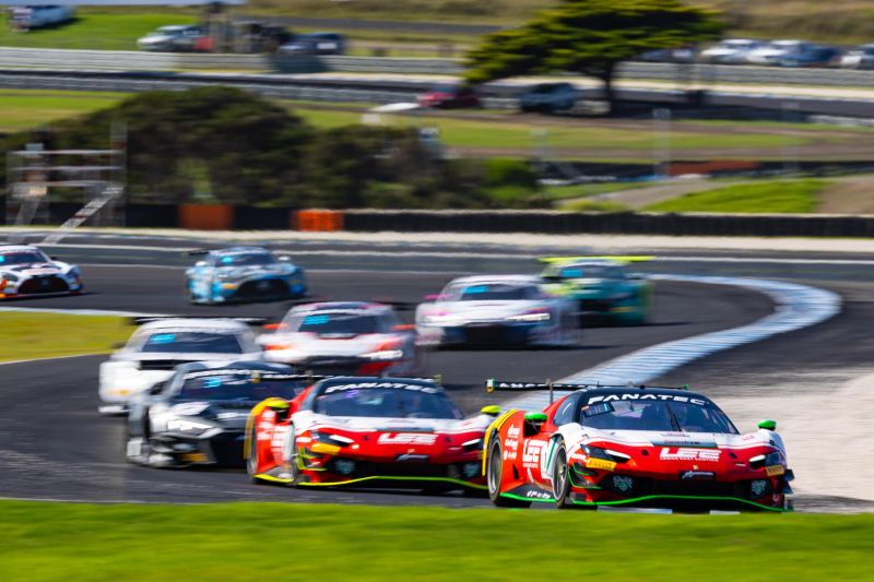 Arise Racing GT dominating World Challenge Australia