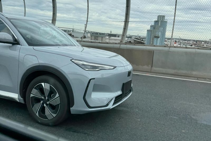 Geely E5: Chinese electric SUV spied in Australia