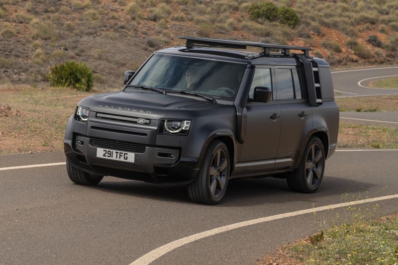 2025 Land Rover Defender 130