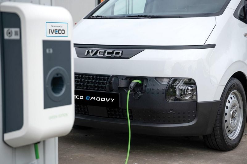 Iveco eMoovy is an electric Staria