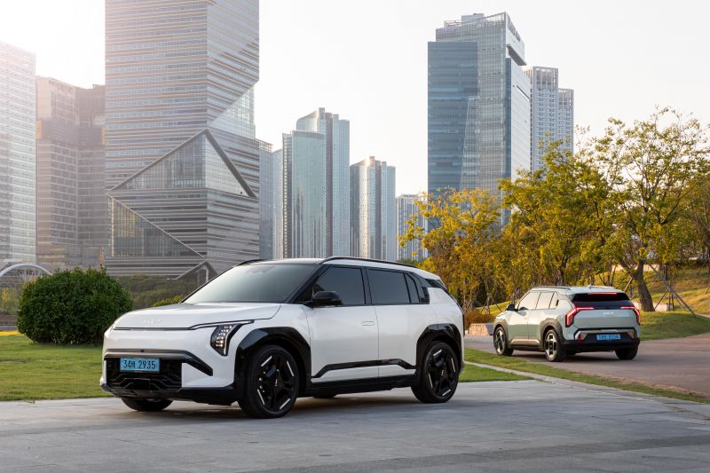 2025 Kia EV3 price and specs