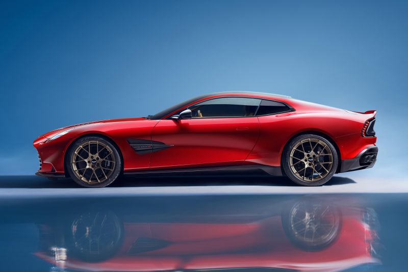 2025 Aston Martin Vanquish: V12 power lives to die another day