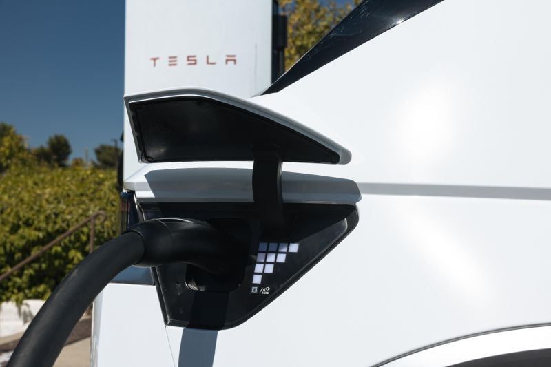 Tesla can now bill you for taking too long at a busy Supercharger in Australia