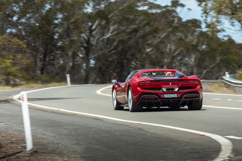 2025 Ferrari 296 GTS