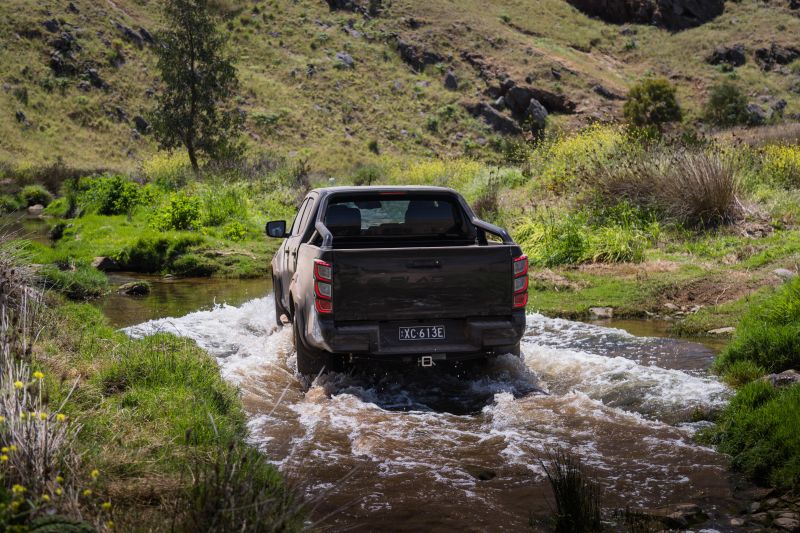 2025 Isuzu D-Max Blade