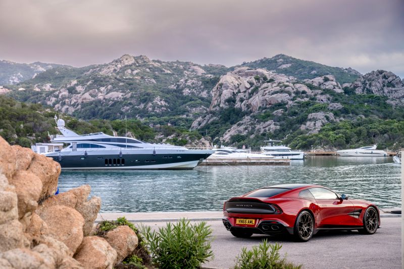 2025 Aston Martin Vanquish