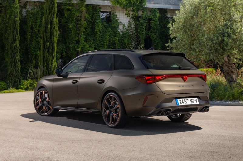 2025 Cupra Leon Sportstourer