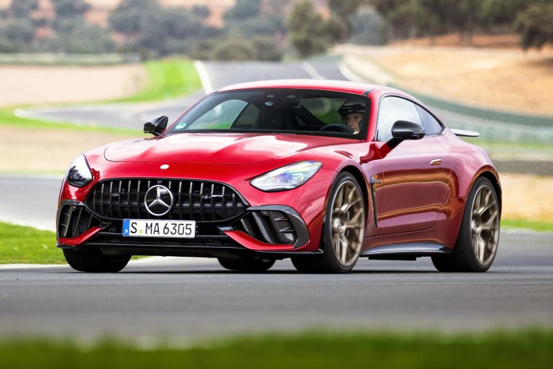 2025 Mercedes-AMG GT