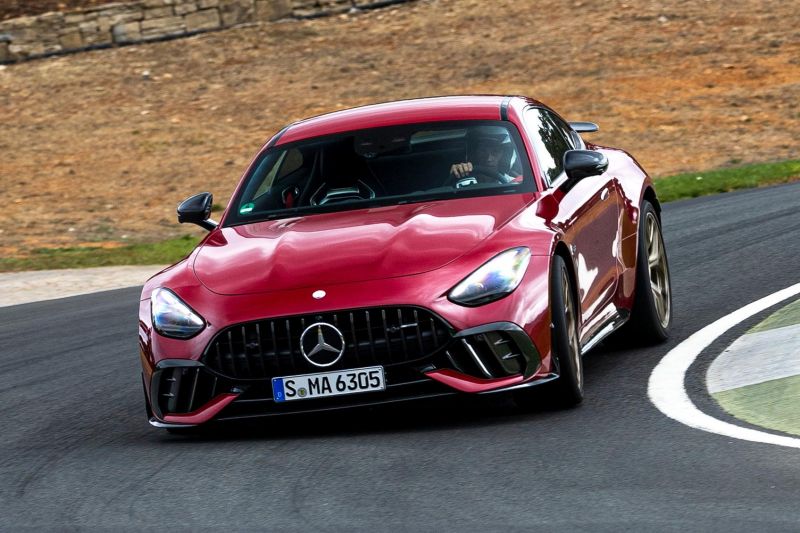 2025 Mercedes-AMG GT