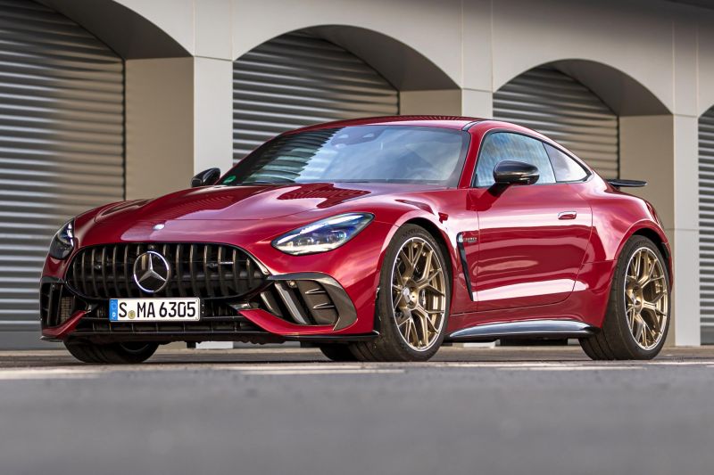 2025 Mercedes-AMG GT