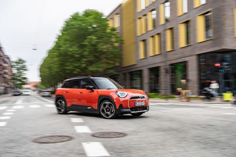 2025 Mini Aceman: Quick drive