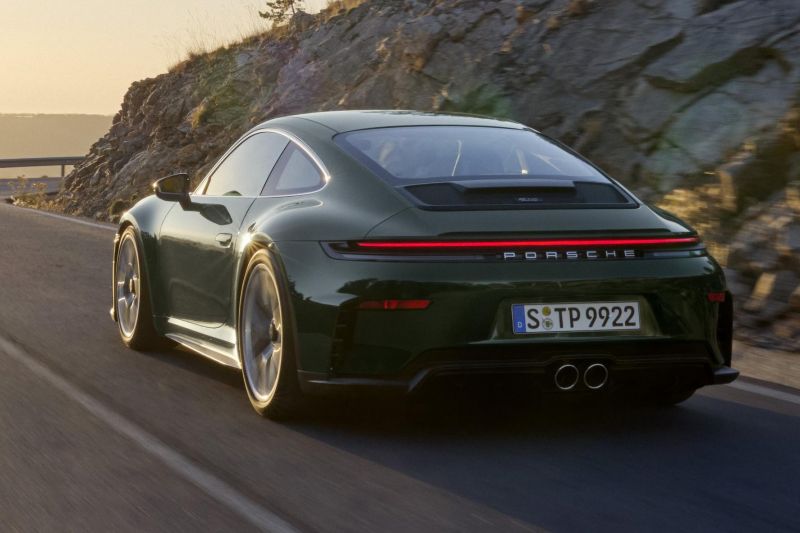 2025 Porsche 911 GT3 revealed: Fresh looks, no extra performance