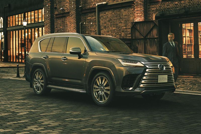 2025 Lexus LX revealed: Luxury LandCruiser gets twin-turbo V6 hybrid