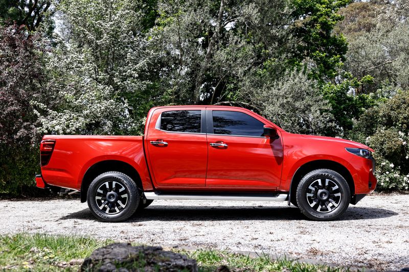 2025 Mazda BT-50 gets latest Isuzu D-Max updates, fresher look