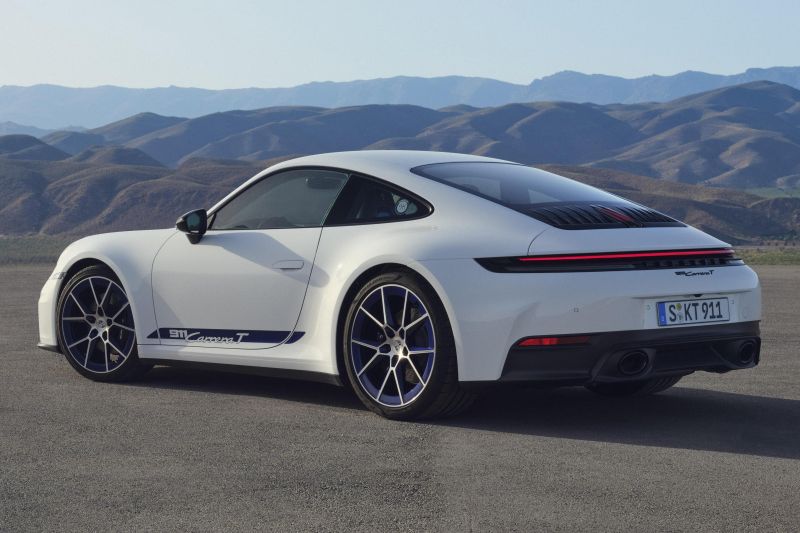 2025 Porsche 911 Carrera T revealed: Manual coupe and convertible priced for Australia