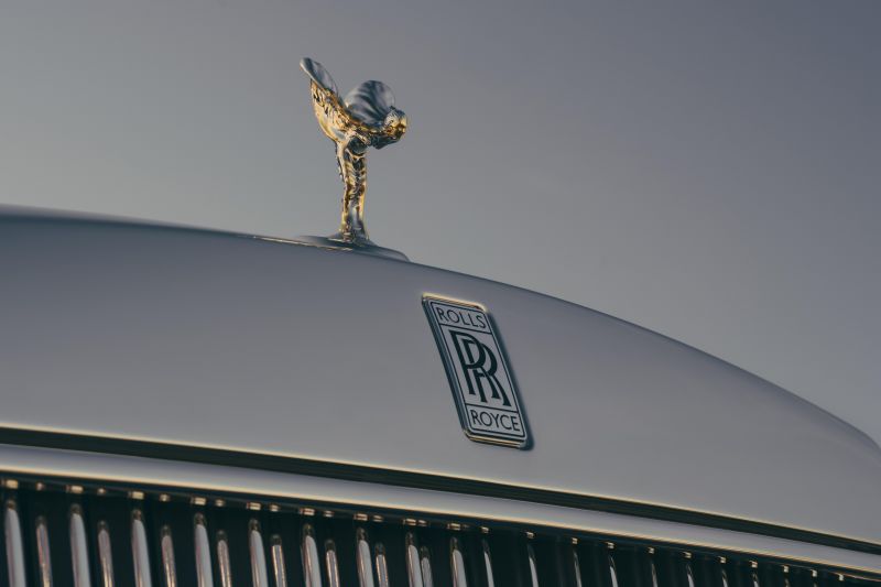 Rolls-Royce Phantom Goldfinger special is fit for a Bond villain