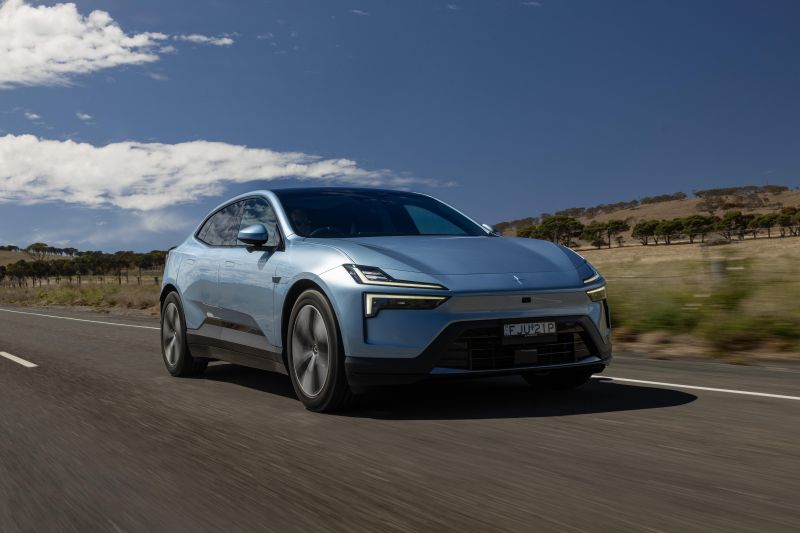 2025 Polestar 4