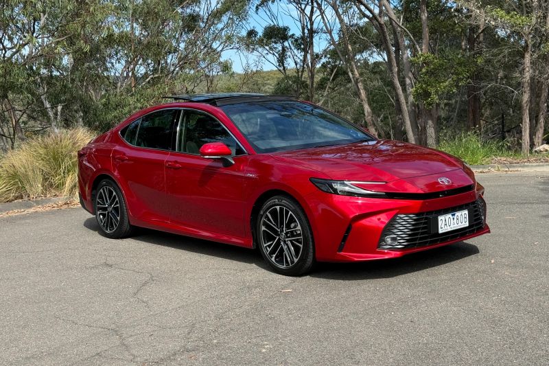 2025 Toyota Camry SL